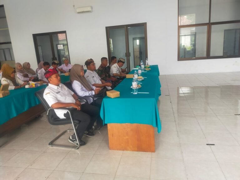 Musrenbang RKPD Tingkat Kecamatan Giri Tahun 2025 Digelar, TNI-Polri Dukung Perencanaan Pembangunan Daerah